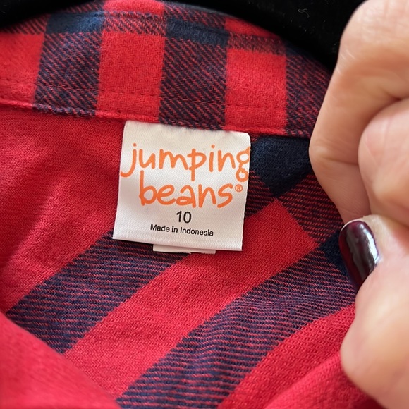 Two long sleeve boys shirts - Picture 4 of 10